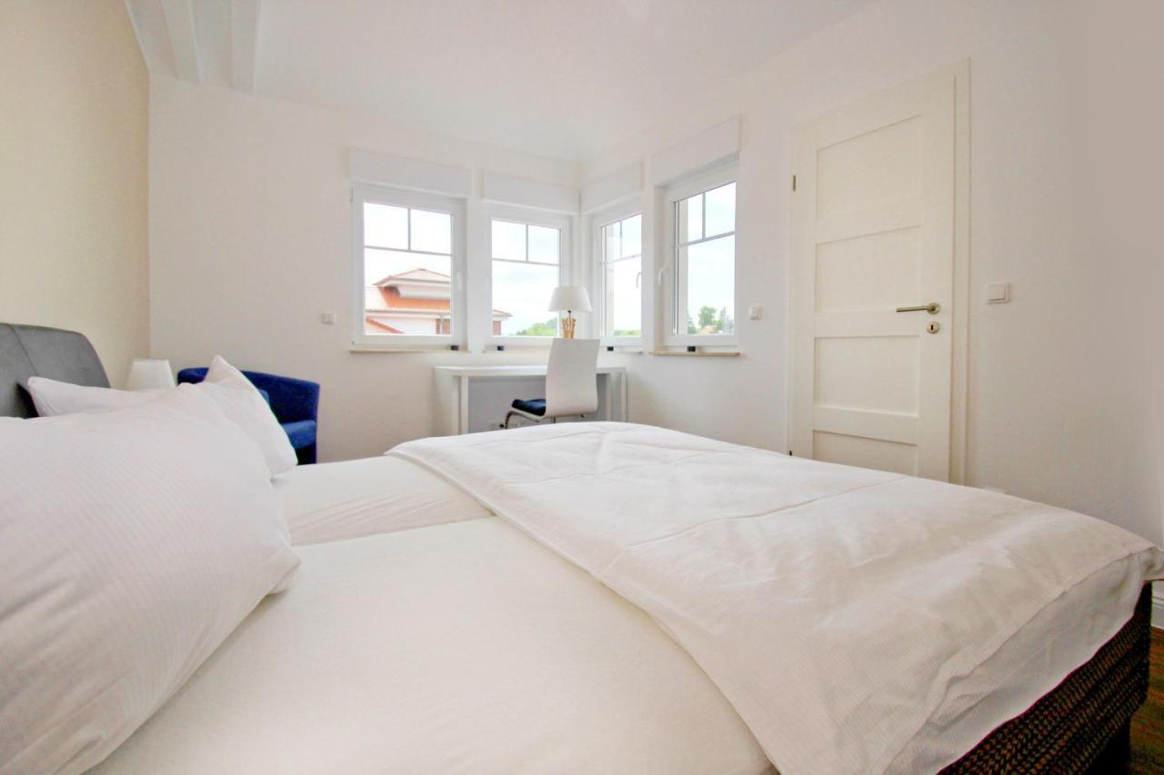 Hafennahe Penthousewohnung Mit Meerblick - Hafenresidenz Lauterbach Fewo 2-7 Eksteriør bilde